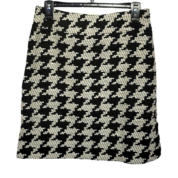 90s Vintage Black White Houndstooth Wool Blend Classic Knee Length Skirt Size 6 - Picture 1 of 5